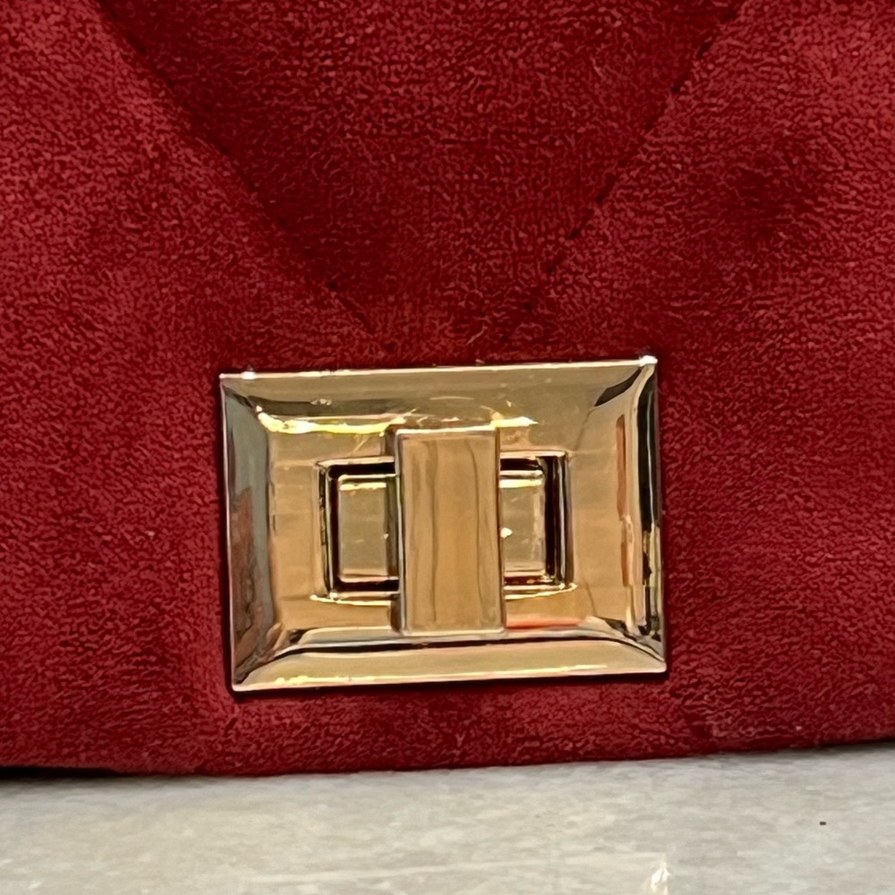 INC International Concepts Burgundy Velvet Ajae Quilted Crossbody/Should… - Picture 2 of 16